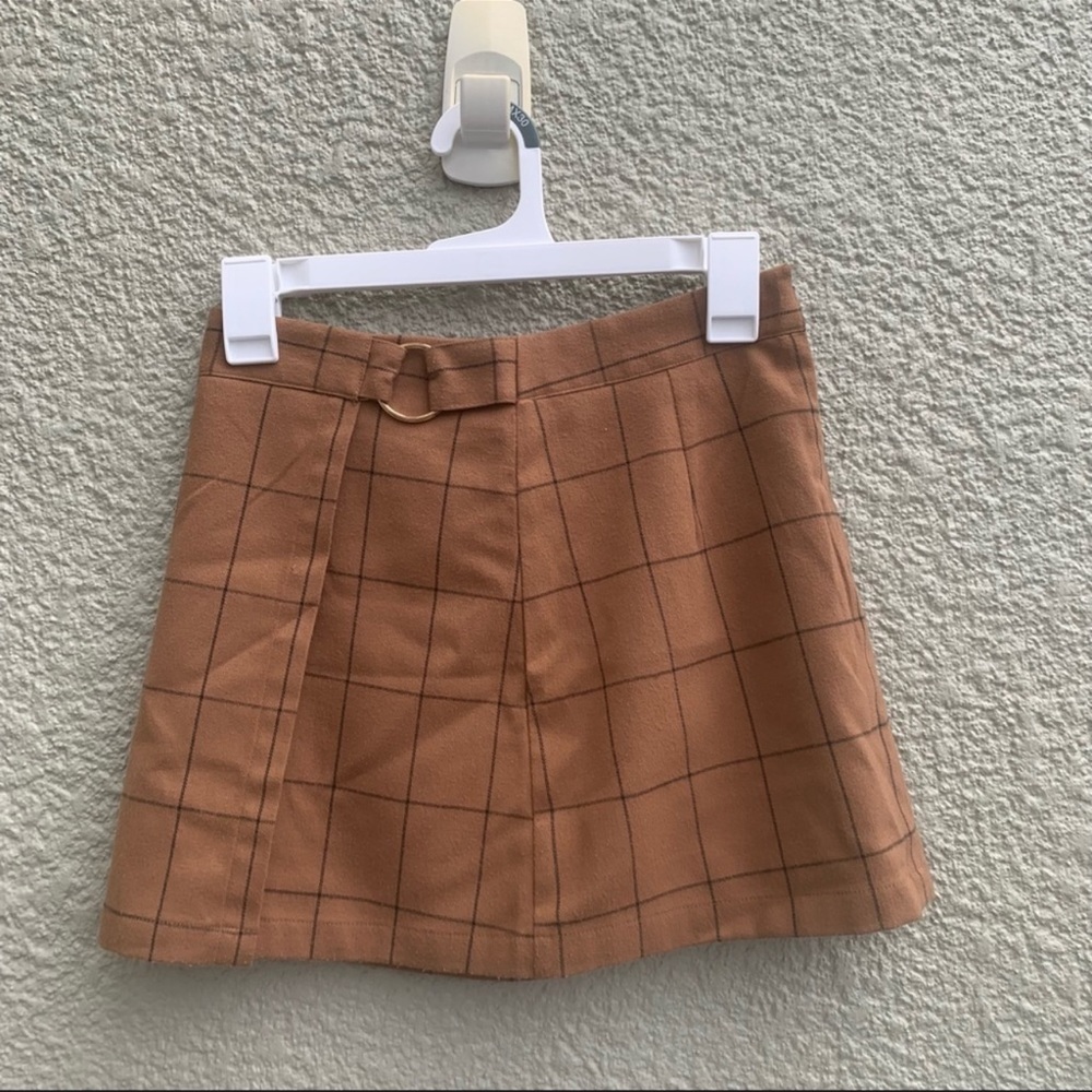 Forever 21 skirt 
GUC